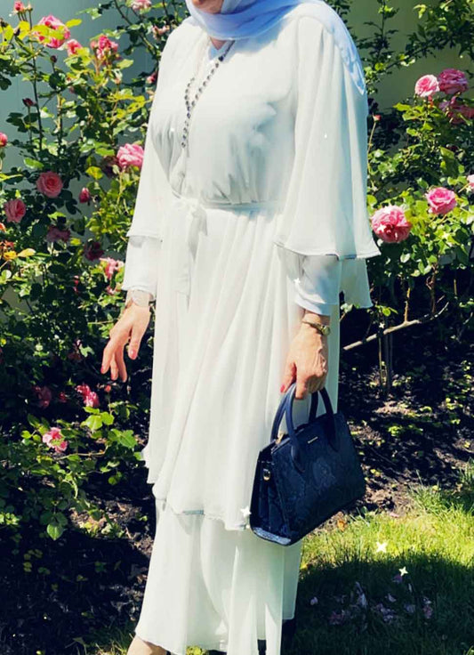 Azizah Serene White Abaya